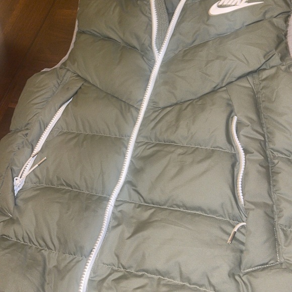 Mens Nike vest size medium - Picture 6 of 8